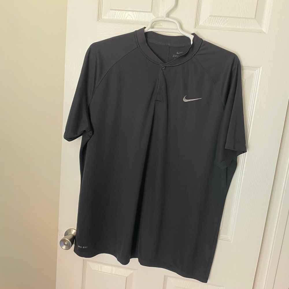 Nike Men's Black Sports Shirt/Mock Polo, Size XXL